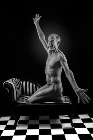 H0413 - The announcer