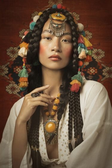 TIBETAN GIRL par Mathilde Oscar